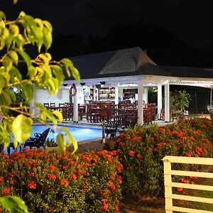 lutix-hotels.greaterantilleshotels.net/